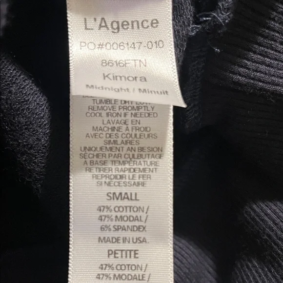 L'AGENCE Elegant Black Knit Top - Picture 4 of 4